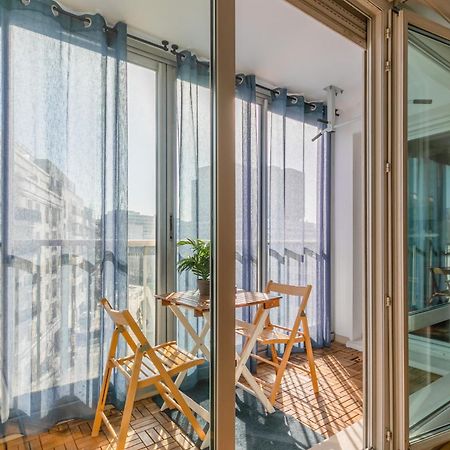 Transports, Parking, A/C & Equipped For Long Stays Saint-Ouen  Exterior photo